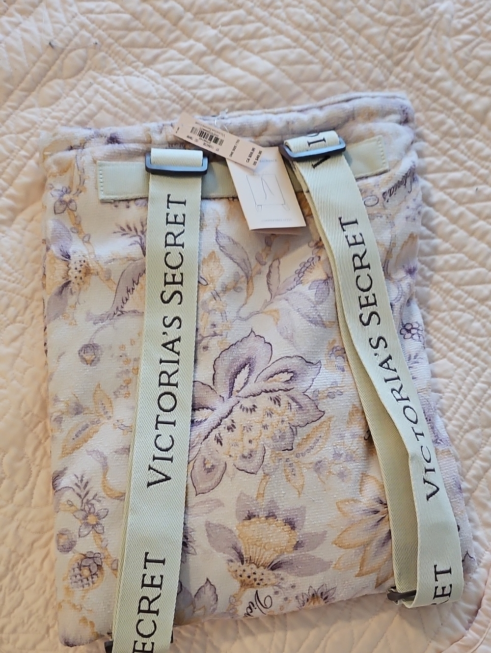 Victoria's Secret Backpack Towel Lavender & Cream